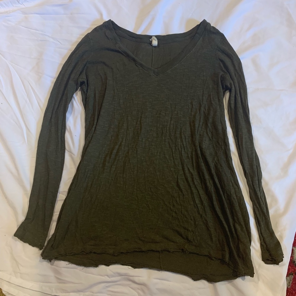 Longsleeve free people shirt.